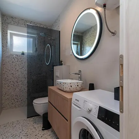 Olea Trogir