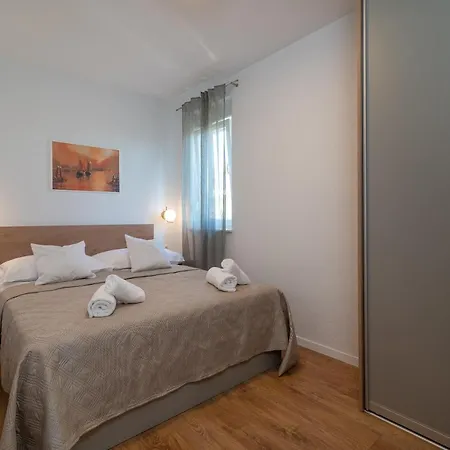 Apartment Olea *